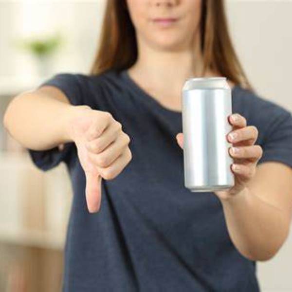 can you drink energy drinks while breastfeeding